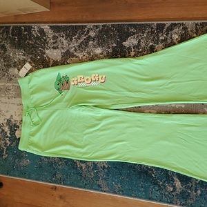 STAR WARS GREEN SWEATPANTS SIZE MEDIUM